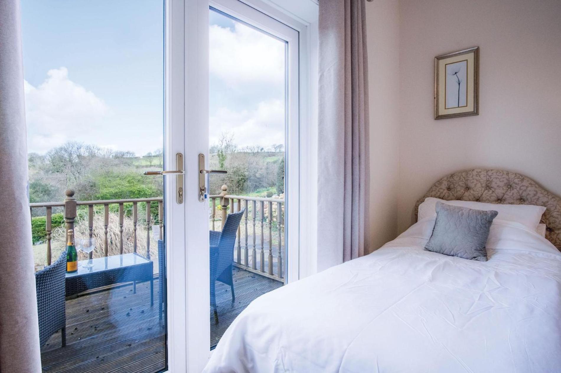 Sorrento - 3 Bed Holiday Home - Wisemans Bridge Stepaside  Εξωτερικό φωτογραφία